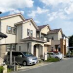 新築住宅が立ち並ぶ様子