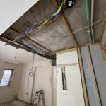マンションリフォームで壁をめくった様子
